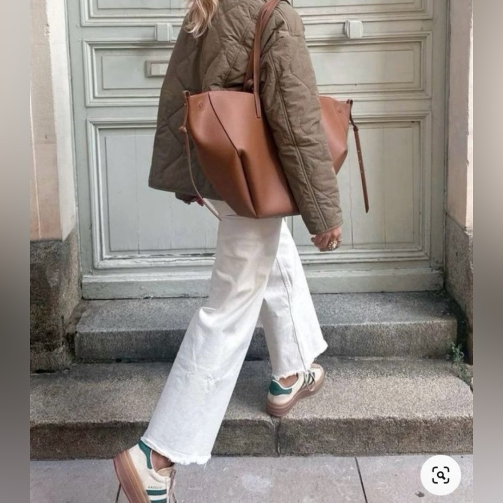 Frank & Eileen MONAGHAN Mom Jean Italian Vintage Denim Size: 28 CREAM